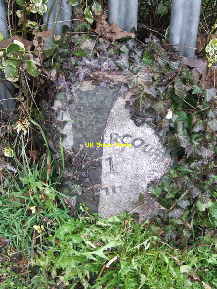 Photo 6"x4" Old Milepost Harwich c2010