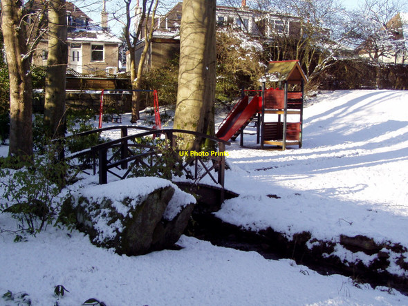 Photo 6"x4" Johnston Gardens kiddies' playground Aberdeen\/NJ9206 c2010