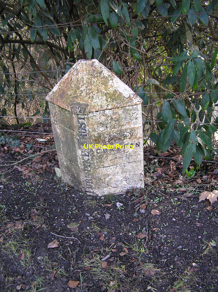 Photo 6"x4" Parish Boundary Stone Corston\/ST6965 c2010