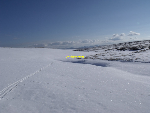 Photo 6"x4" In the course of upper Allt Geallaidh looking south Carn Liath\/NN7374 c2010