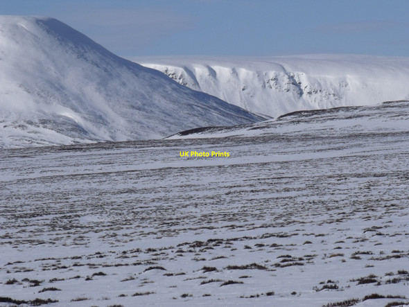 Photo 6"x4" Looking across the headwaters of Allt Geallaidh north of Carn a' Mhurraich Carn a' Mhurraich c2010