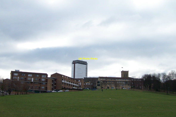 Photo 6"x4" The Arts Tower, St Stephen's Church and The Boomerang Pub, viewed from The Ponderosa, Sheffield Sheffield\/SK3587 c2010