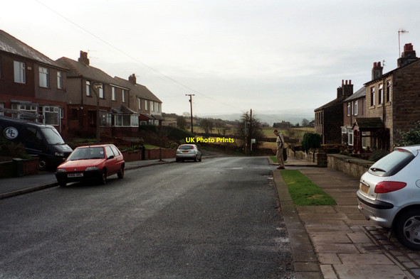 Photo 6"x4" Hall Bower Lane, Huddersfield Huddersfield c2004
