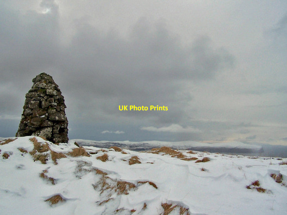 Photo 6"x4" Memorial cairn on Ben Geary Geary c2010
