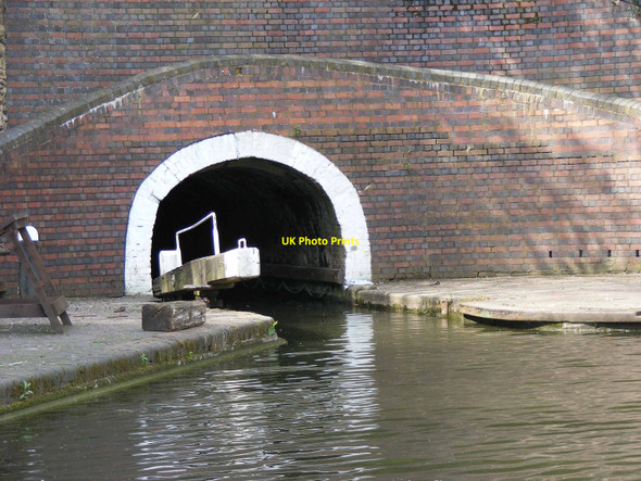 Photo 6"x4" Tunnel Entrance, Dudley Limestone Mines. Dudley\/SO9390 c2009