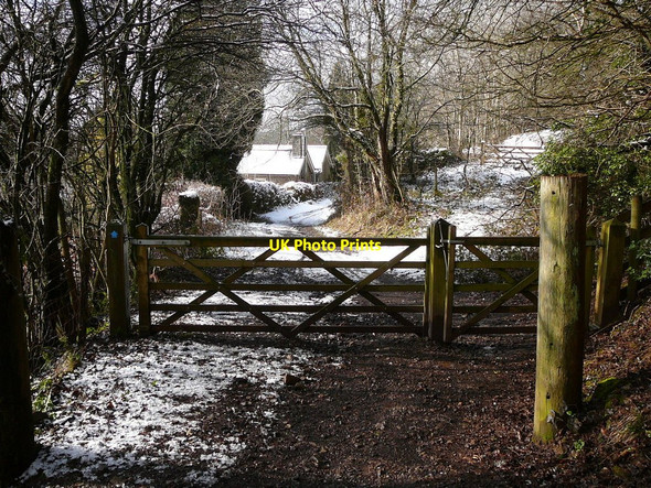 Photo 6"x4" Rhymney Valley Ridgeway Footpath at Blaen-nofydd. Caerphilly\/Caerffil c2010