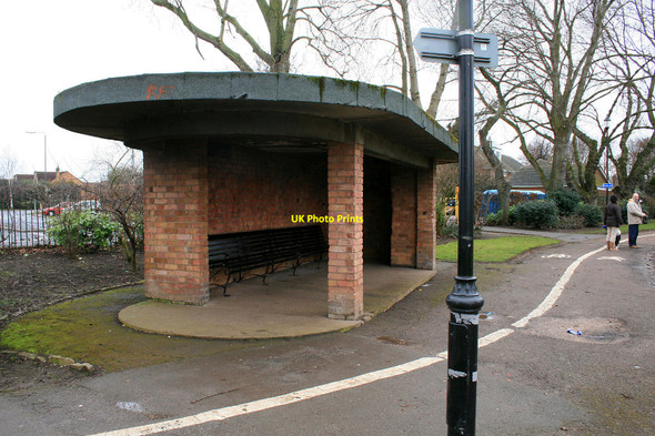 Photo 6"x4" Shelter with benches Long Eaton c2010