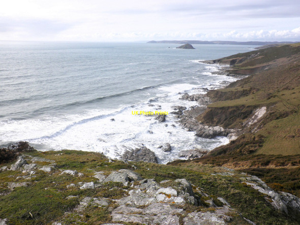 Photo 6"x4" Sea cliffs, near West Hollicombe Noss Mayo c2010