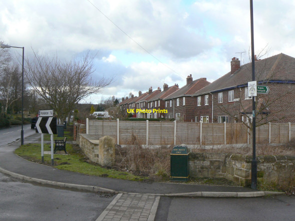 Photo 6"x4" Hickleton Road Goldthorpe c2010