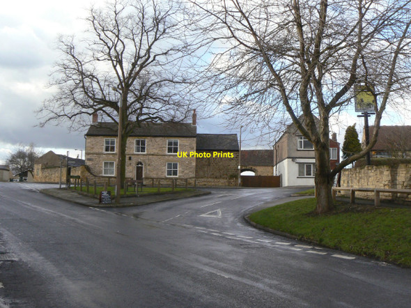 Photo 6"x4" Barnburgh village green Goldthorpe c2010