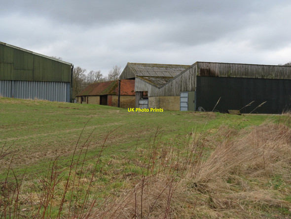 Photo 6"x4" Farm buildings at Mill Farm White's Green c2010