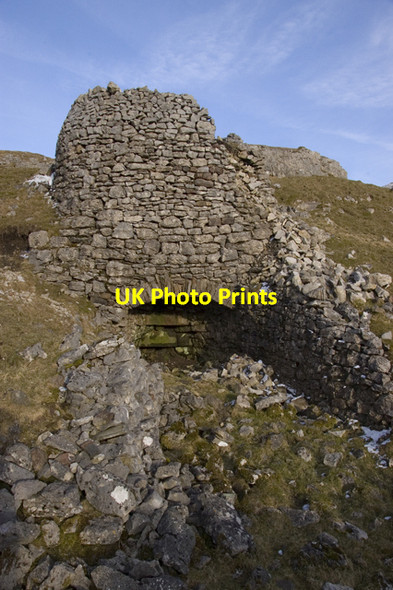 Photo 6"x4" Lime Kiln in Middle Pasture New Houses\/SD8073 c2010