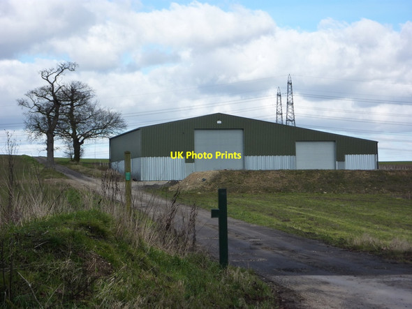 Photo 6"x4" Track and large barn north of Tye Lane Bramford\/TM1246 c2010