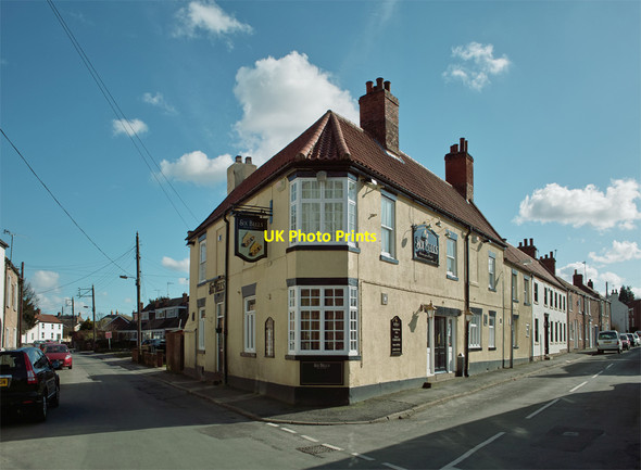 Photo 6"x4" The Six Bells, Barrow Upon Humber Barrow upon Humber c2010