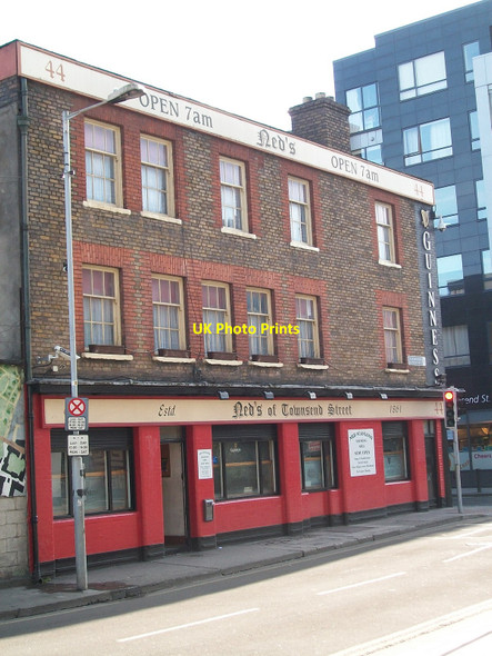 Photo 6"x4" Open from 7am - Ned's of Townsend Street  in Moss Street Dublin\/O1534 c2010
