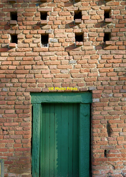 Photo 6"x4" Dovecote, Dogmersfield Park Rye Common c2010