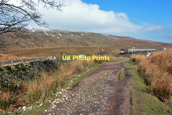 Photo 6"x4" Goods train at Winterscales Ribble Head\/SD7779 c2010