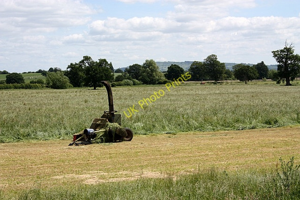 Photo 6"x4" Silage harvesters Church End\/SO8341 c2009