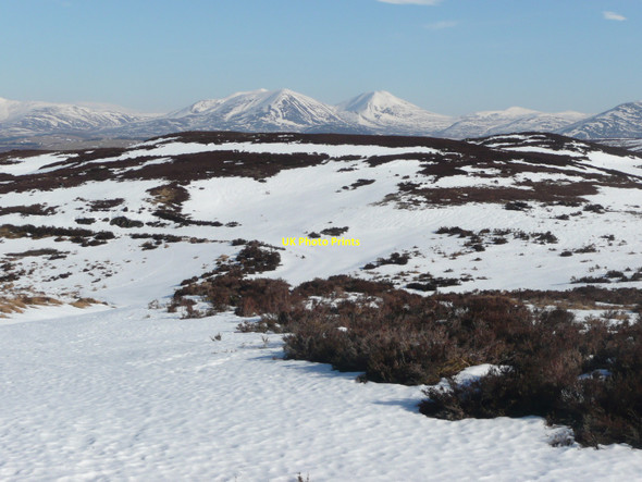 Photo 6"x4" Looking back over Meall nan Uan and Meall Breac Lochan Sgaradh Gobhair c2010