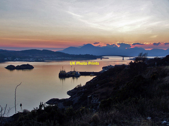 Photo 6"x4" Kyle Akin  Kyle of Lochalsh\/Caol Loch Ailse c2010