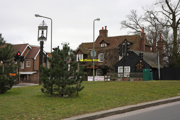 Photo 6"x4" Mill Hill Village Edgware c2010