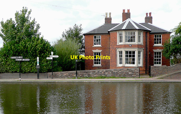 Photo 6"x4" Canal toll house at Fazeley Junction, Staffordshire Tamworth c2008