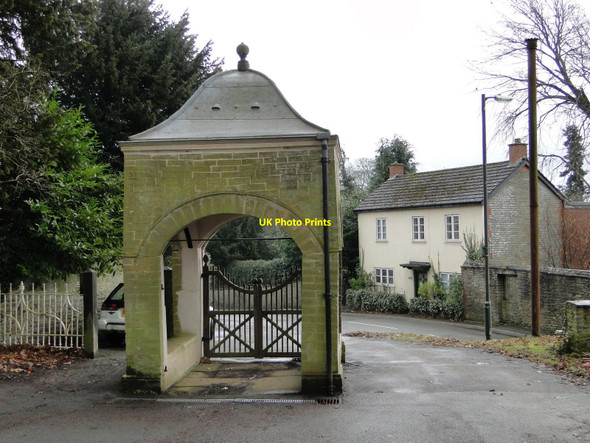 Photo 6"x4" Lychgate, St Mary's, Kington Kington\/SO2956 c2010