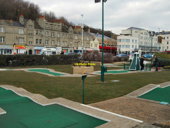 Photo 6"x4" Miniature Golf at Hastings Hastings\/TQ8110 c2010