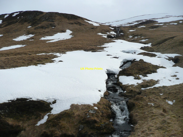 Photo 6"x4" Allt Creag Dubhaidh Easter Binzean c2010