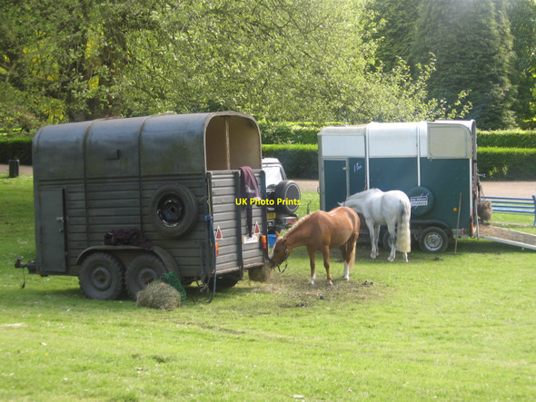 Photo 6"x4" Horse Show Visitors Pontypool\/Pont-y-pwl c2009