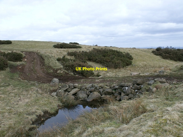 Photo 6"x4" Stone Causeway on the Hill Banton\/NS7579 c2010