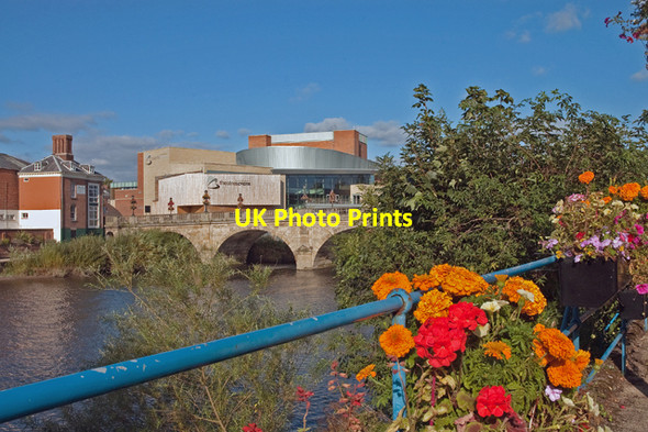 Photo 6"x4" The new Theatre, Welsh Bridge & the River Severn Shrewsbury c2009