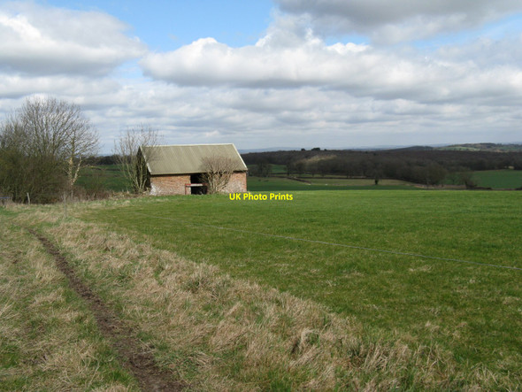 Photo 6"x4" Small farm building alongside bridleway to Warningore Farm Plumpton\/TQ3613 c2010