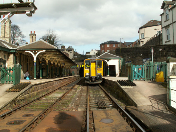 Photo 6"x4" Knaresborough Railway Station looking NE Knaresborough c2010