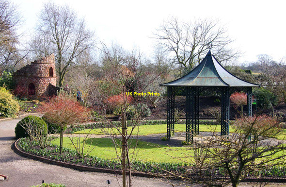Photo 6"x4" A gazebo at Bridgemere Garden World Bulkeley Hall\/SJ7342 c2010