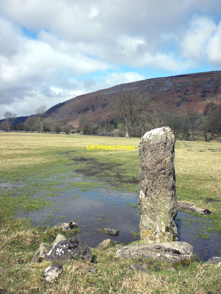 Photo 6"x4" Stone pillar, Littondale Hawkswick c2010
