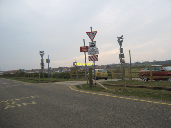 Photo 6"x4" Level crossing over miniature railway Wells-Next-The-Sea Wells-Next-The-Sea c2010