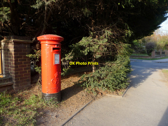 Photo 6"x4" George V Pillar Box, Chessington Road, Ewell, Surrey Ewell c2010