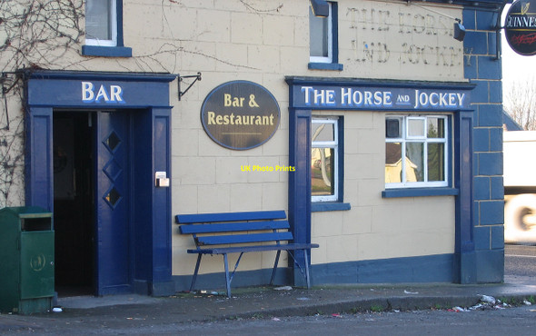 Photo 6"x4" The morning after.... Horse &amp; Jockey c2006