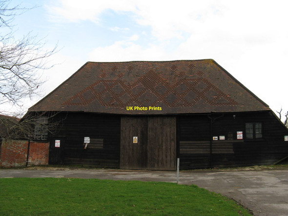 Photo 6"x4" Roof tile pattern on barn at Cinder Hill Farm Cinder Hill\/TQ3729 c2010