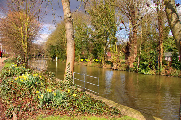 Photo 6"x4" The River Thames in Maidenhead Maidenhead Court c2010