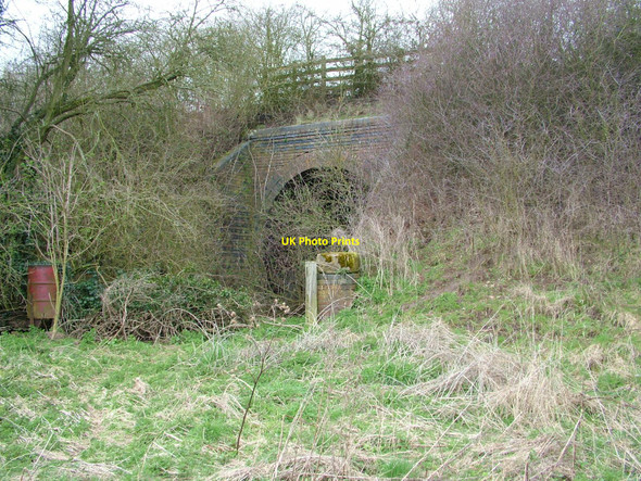 Photo 6"x4" Disused farm bridge on the Leamington to Rugby dismantled Railway Hunningham Hill c2010