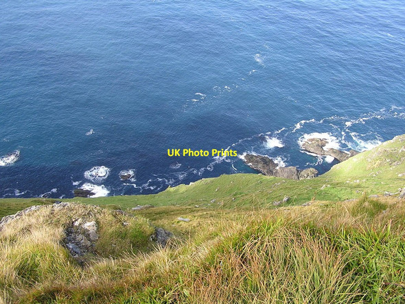 Photo 6"x4" Cliff below Scantips Quendale c2007