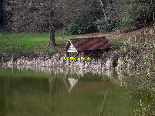 Photo 6"x4" Duck Shelter and Pond Lye Green\/TQ5134 c2010