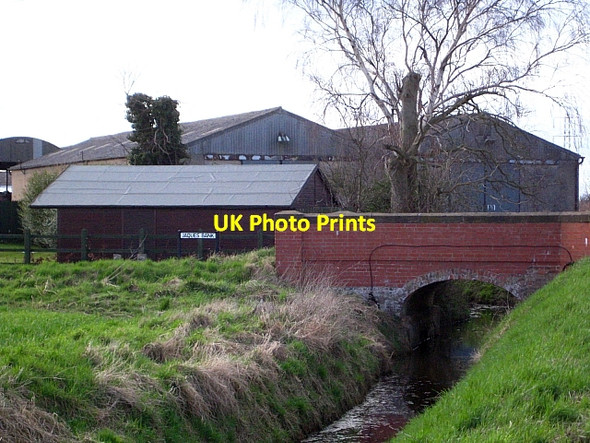 Photo 6"x4" Jaques Bank Windsor\/SE7612 c2010
