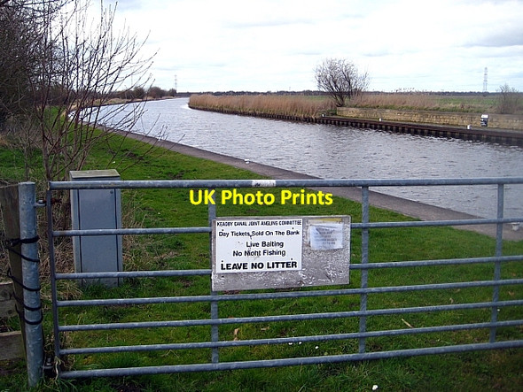 Photo 6"x4" Keadby and Stainforth canal Tetley c2010