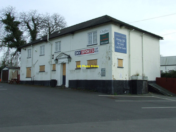 Photo 6"x4" Railway Tavern Great Shelford c2010