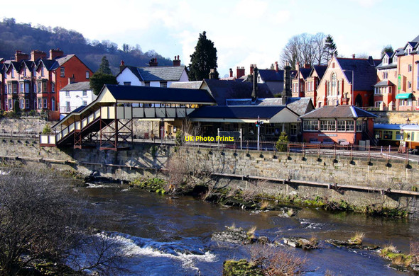 Photo 6"x4" Llangollen Station Llangollen c2010