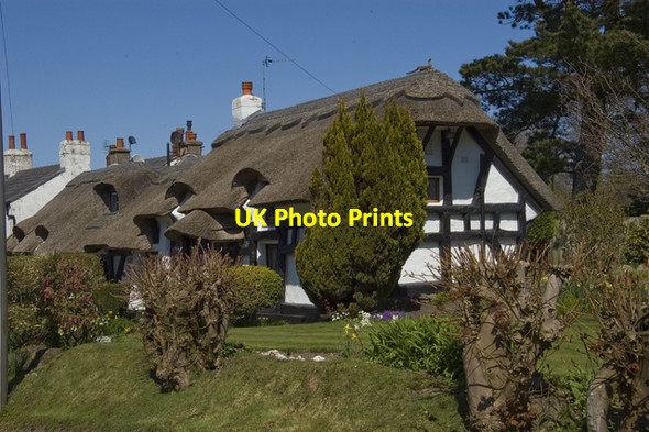 Photo 6"x4" Thatched cottages, Well Lane, Larbreck Larbreck\/SD4040 c2010