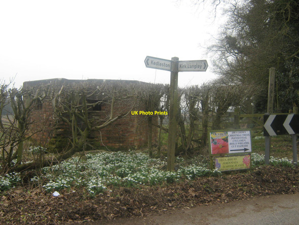 Photo 6"x4" Public Footpath, Lodge Lane, Kedleston, Derbyshire Kedleston c2010